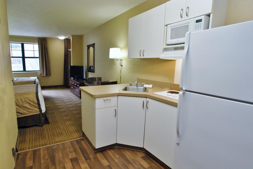 Extended Stay America Suites - Detroit - Canton Exterior foto